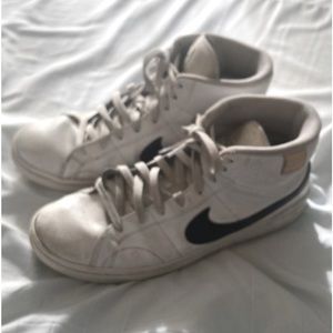 Nike Court Royale/ Blazers